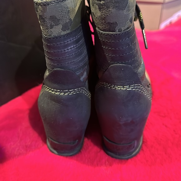 Sorrel boots size 9 - Picture 4 of 4